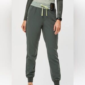 Figs scrub bottoms tatu high waisted slim fit cargo jogger scrub